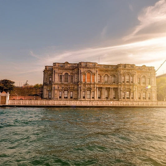 Bosphorus & Two Contınents Tour (Full Day)